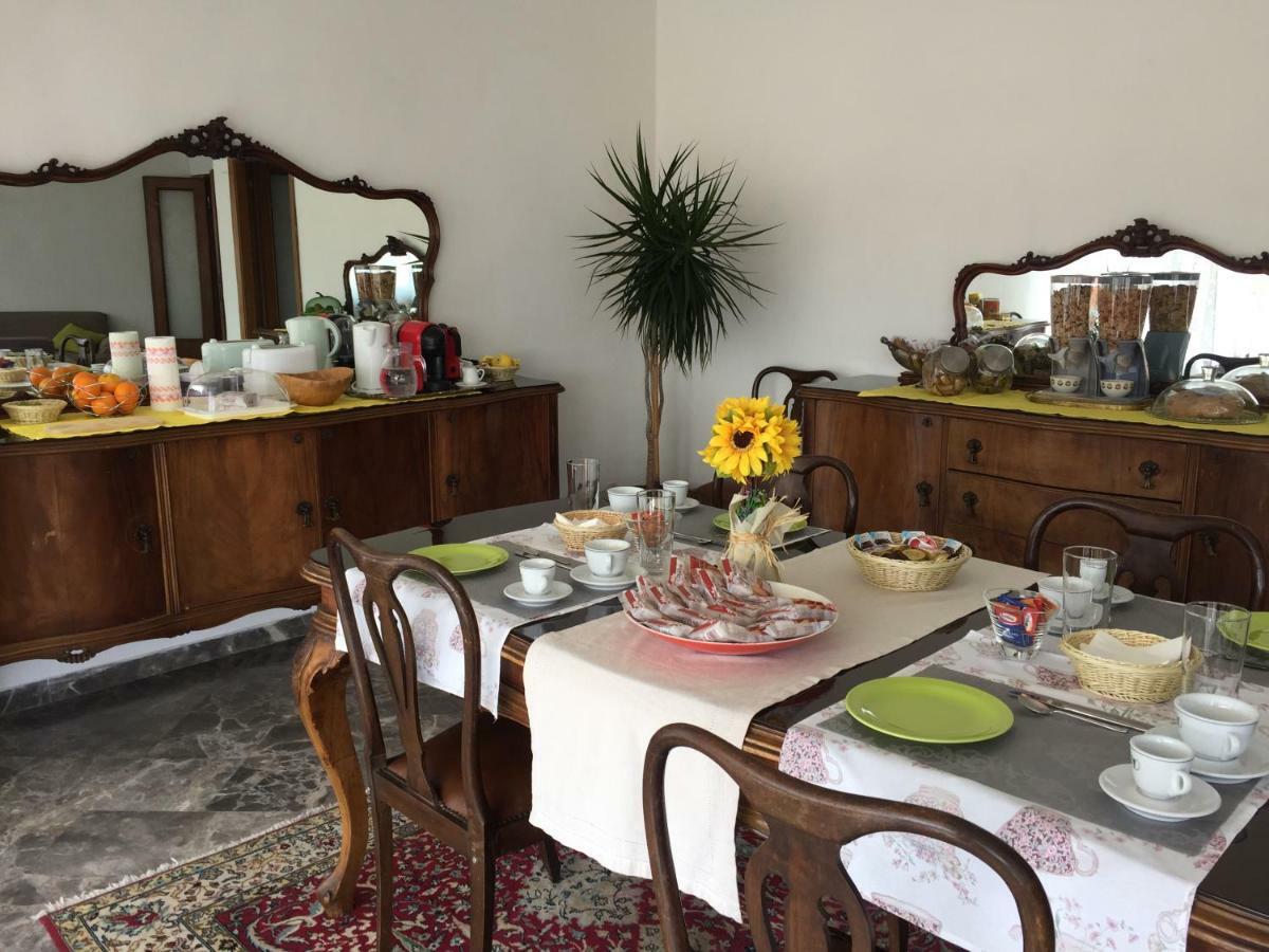 B&B Del Viaggiatore Сарцана Екстер'єр фото